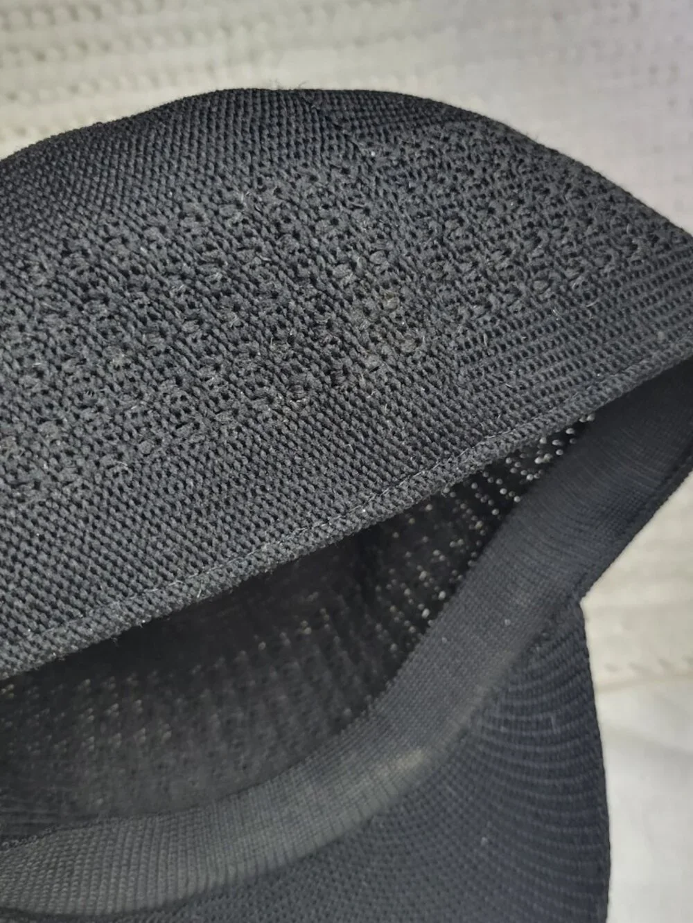Park Royal Quality Headwear Black Cap Hat breathable crochet 60s vtg brim Retro